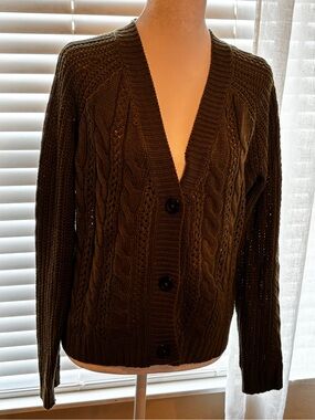 Olive Green Cable Knit Button-Front Women's Cardigan Sweater. Size M